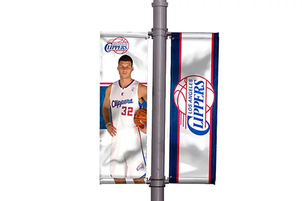 Pole Flag Signvertise 1